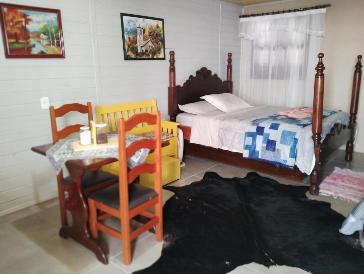 Estalagem Santa Fe Apartment กัมบารา ภายนอก รูปภาพ